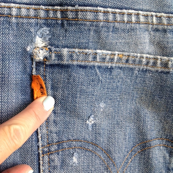 levi's run small